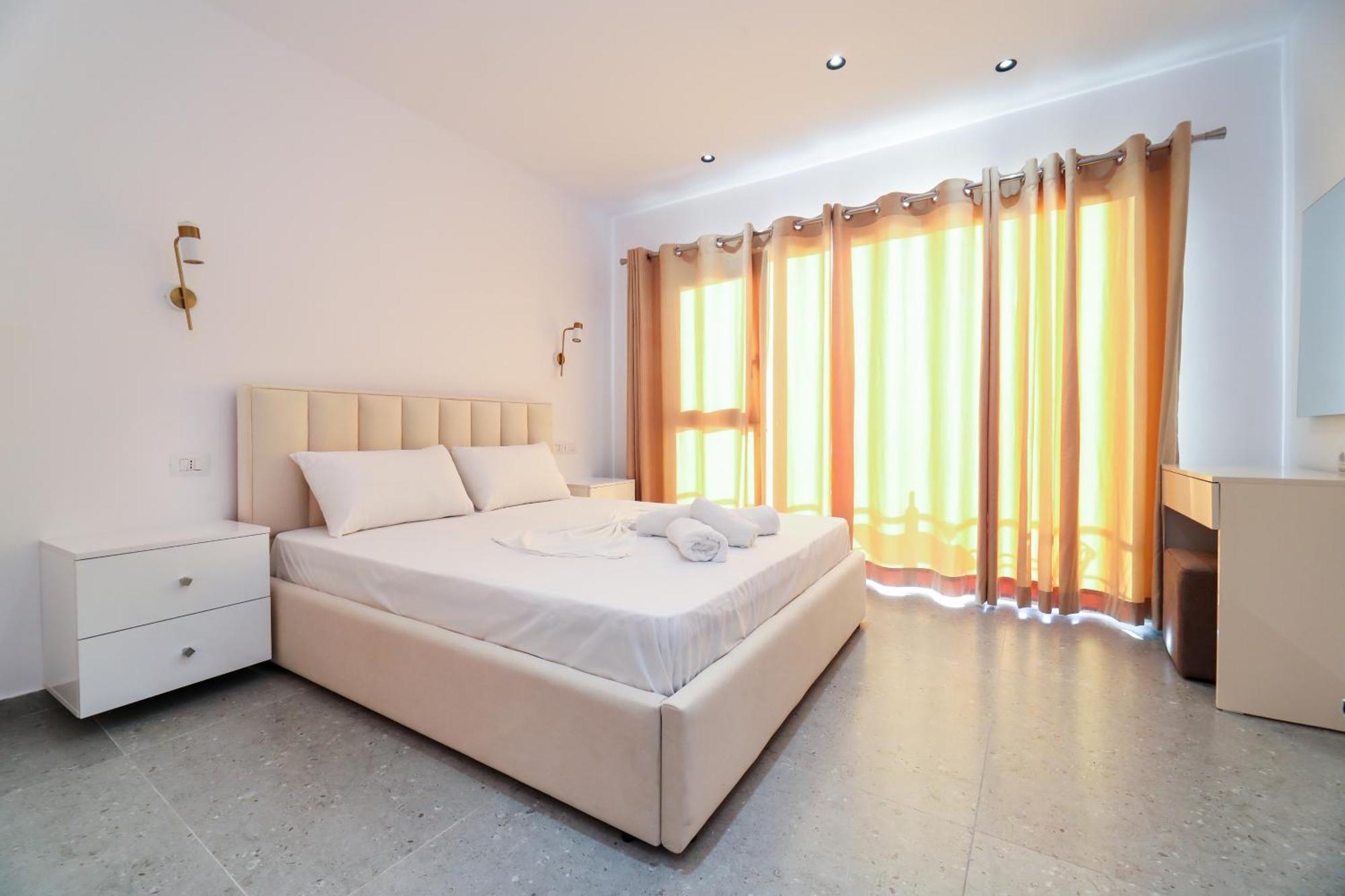 Vila Dena Vlorë Esterno foto