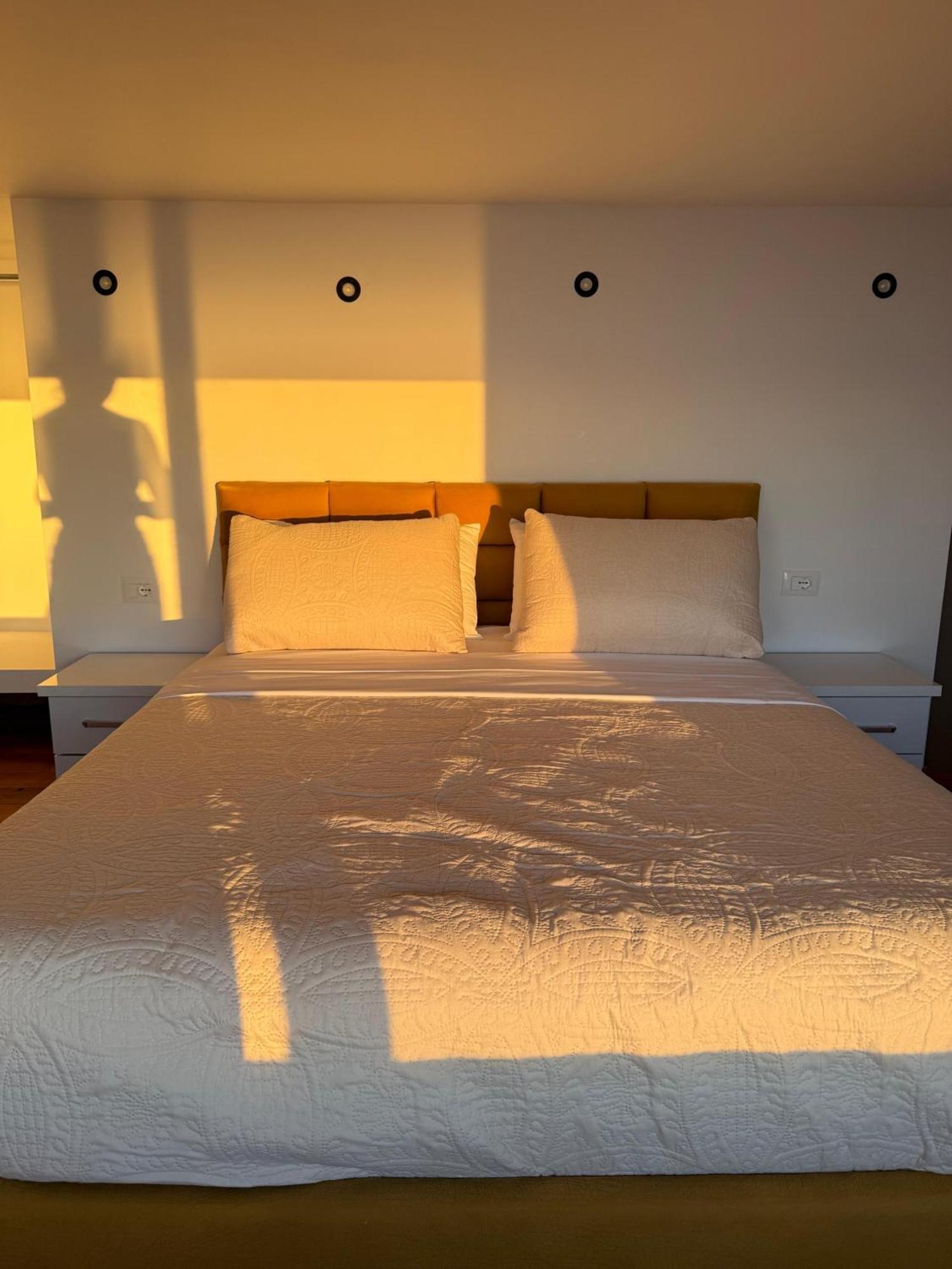 Vila Dena Vlorë Esterno foto