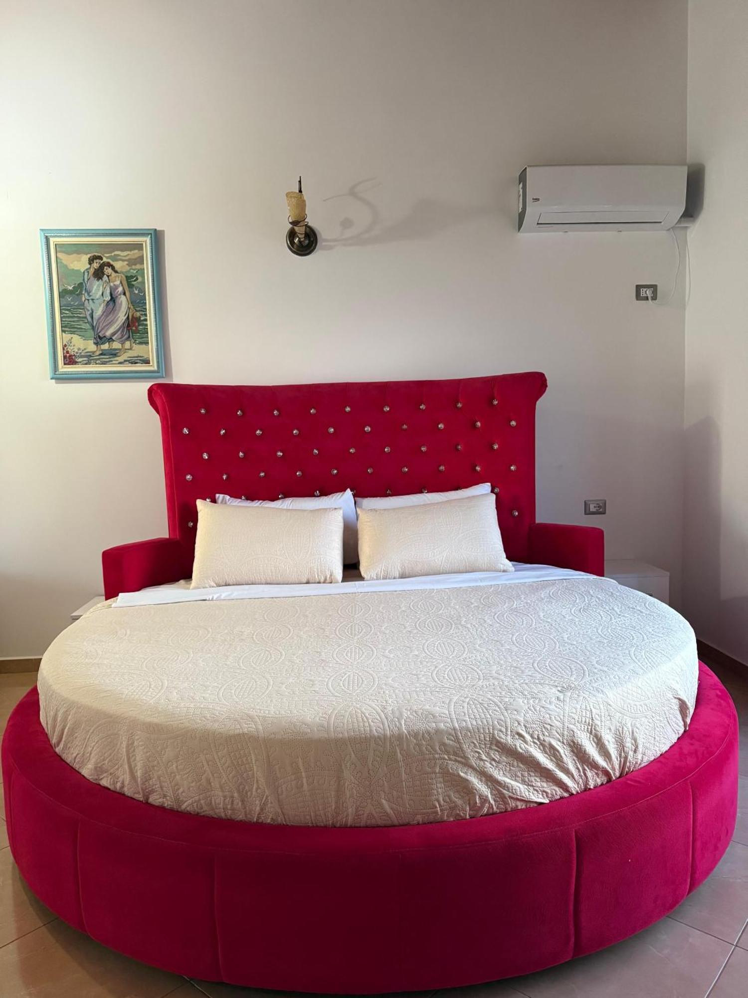 Vila Dena Vlorë Esterno foto