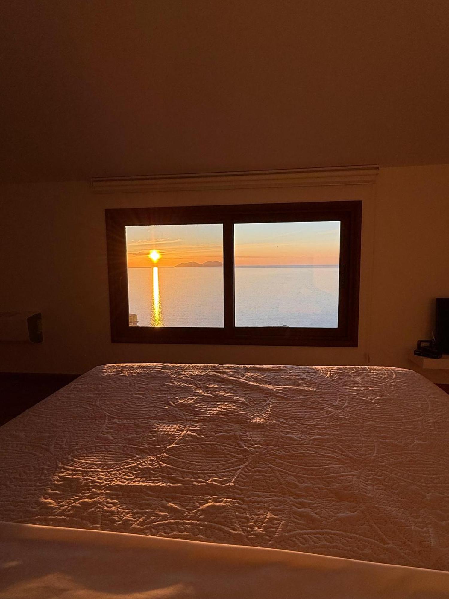 Vila Dena Vlorë Esterno foto